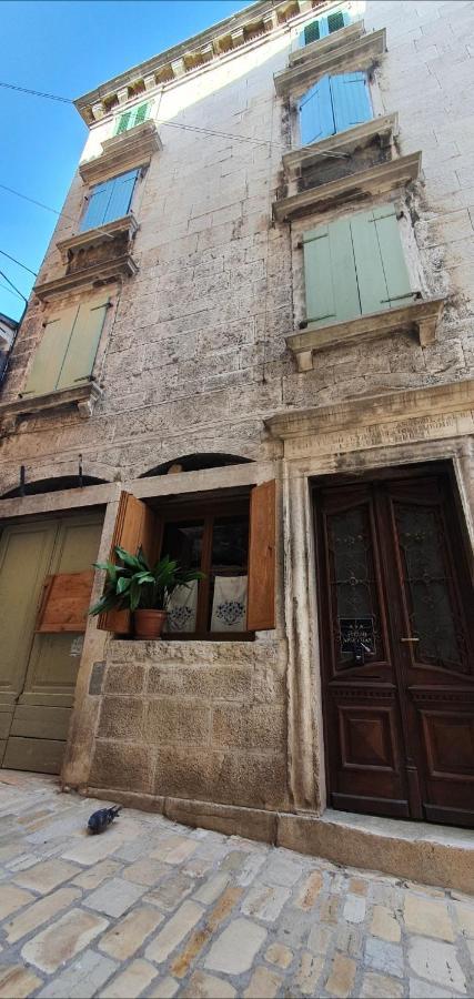 B&B Palace Basilico 1580. Rovinj Exteriör bild